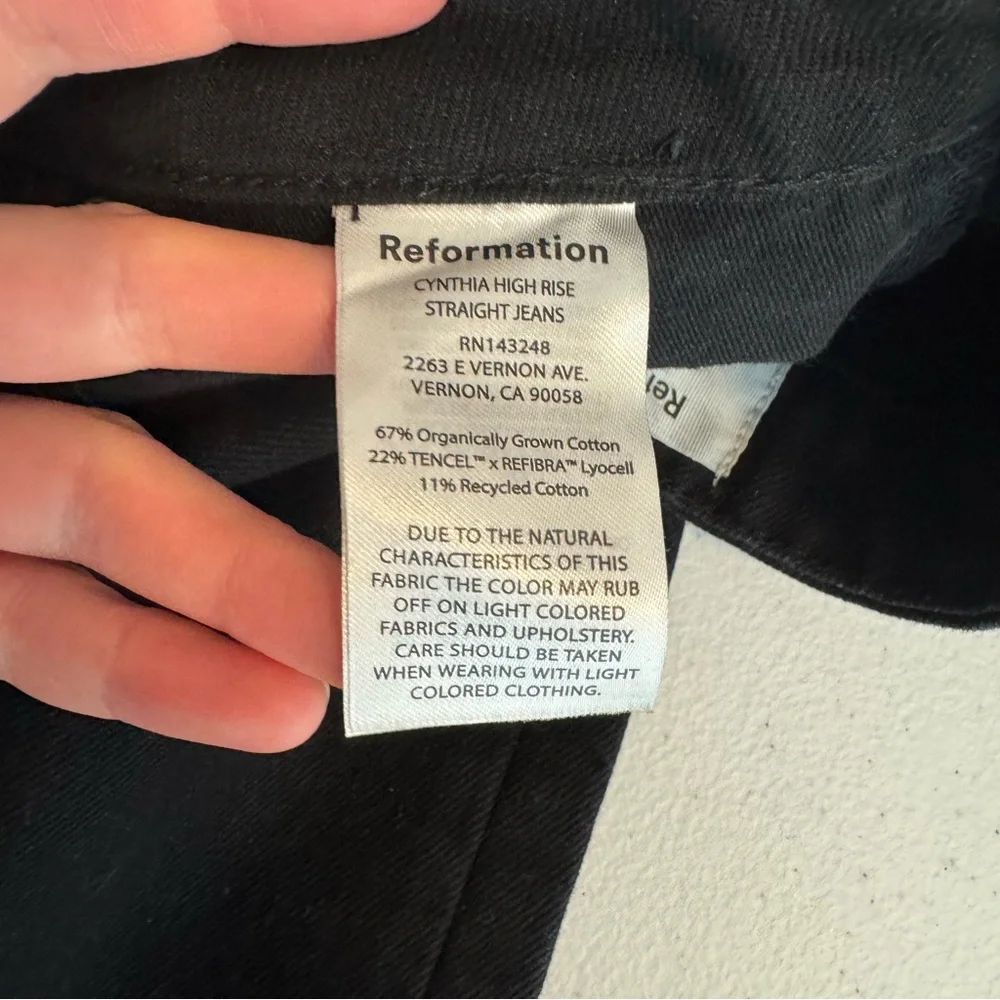 Reformation Cynthia High Rise Straight Jean Seattle Black Size 26 organic cotton
